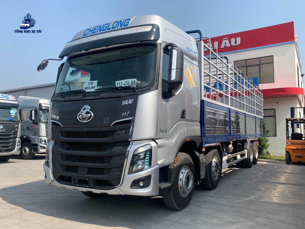 XE TẢI CHENGLONG 4 CHÂN H7 330HP THÙNG BẠT CAO 2M53 2025